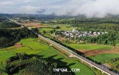 中老“黃金線路”打開中老兩國交流互鑒、共促發(fā)展